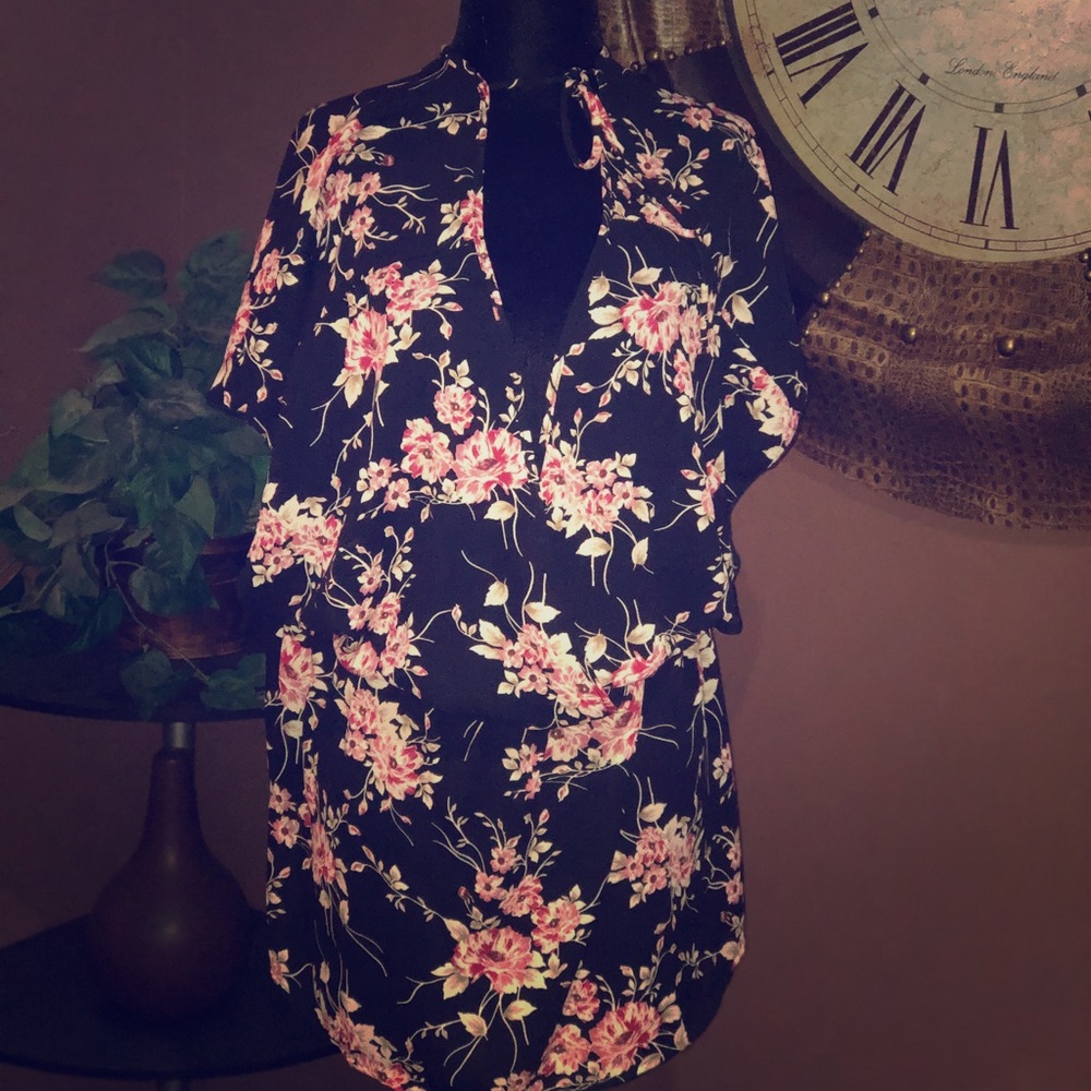 Torrid Black floral Blouse